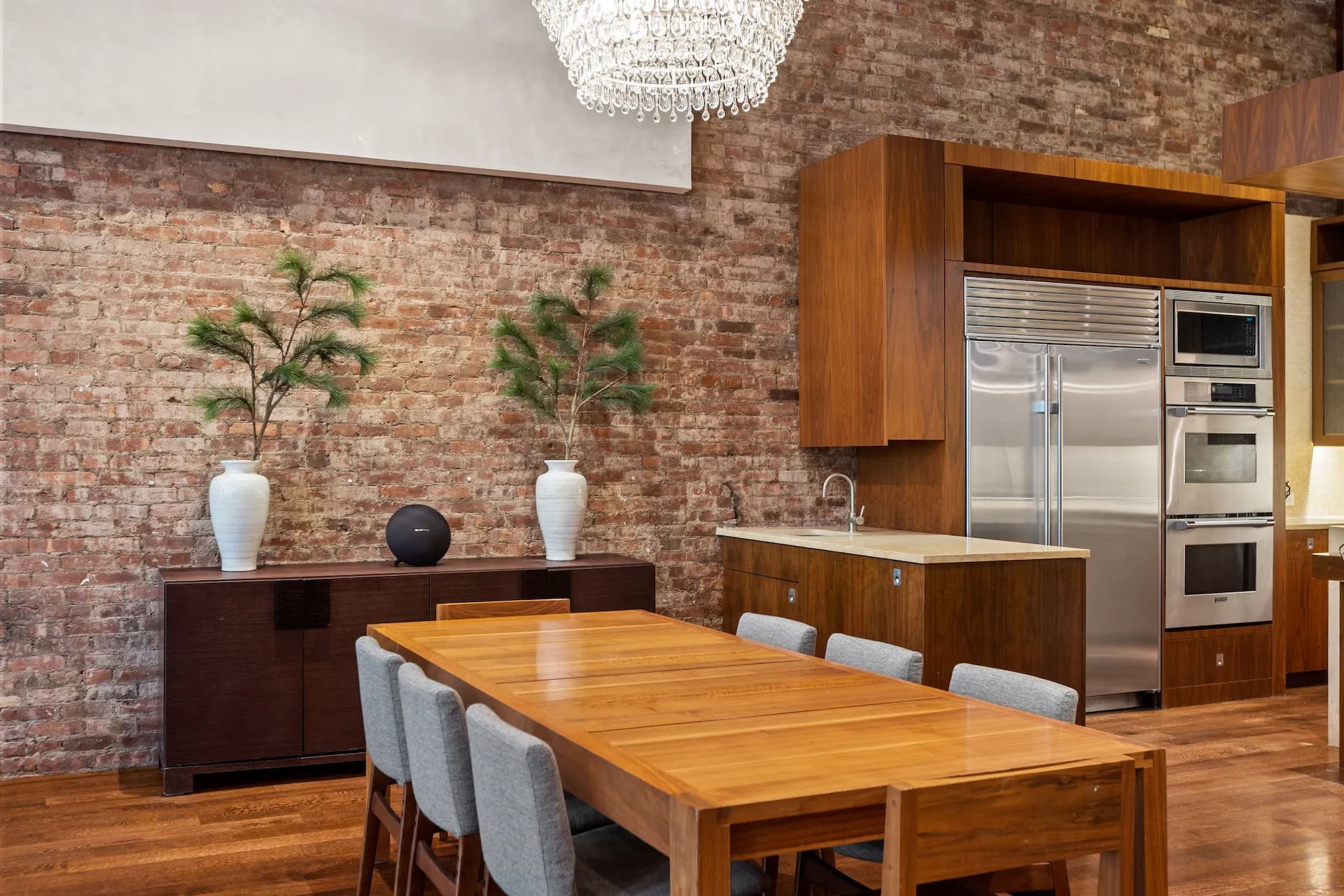 Rialto IV - Image 11