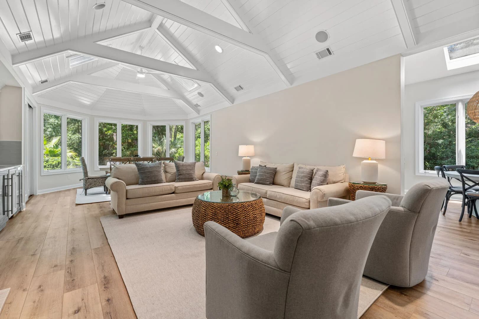 Southern Charm Retreat - Image 17