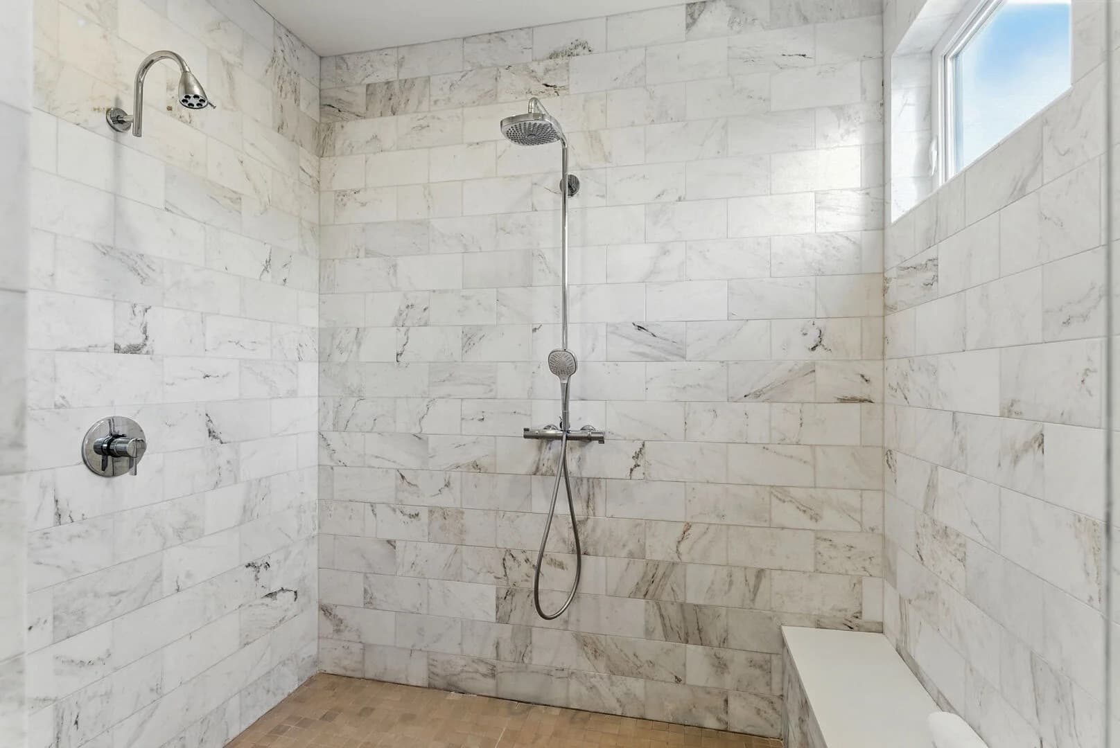 Coastal Paradise - Image 29