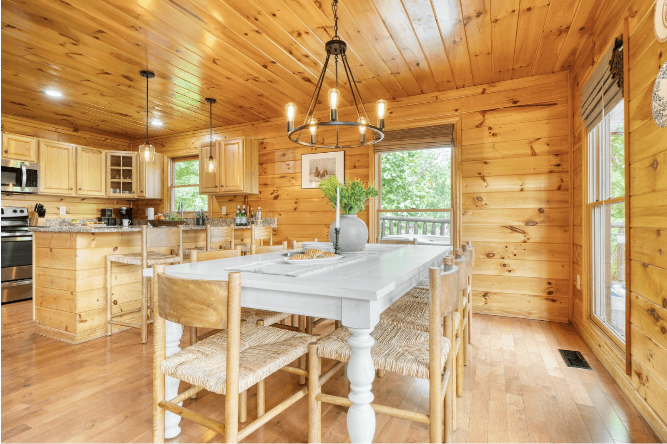 Hollow's Haven - Image 11