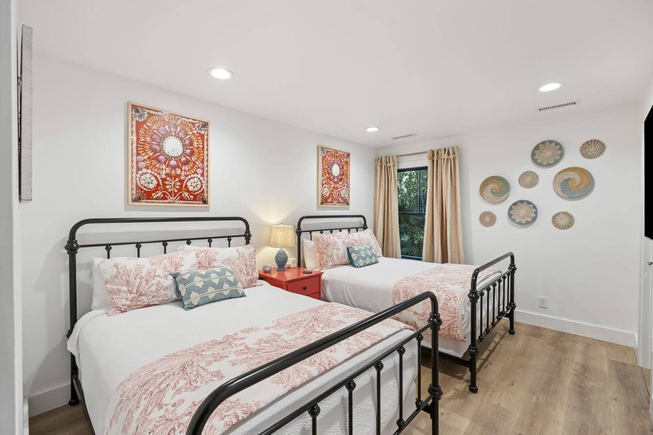 Beach Days on Conifer - Image 30