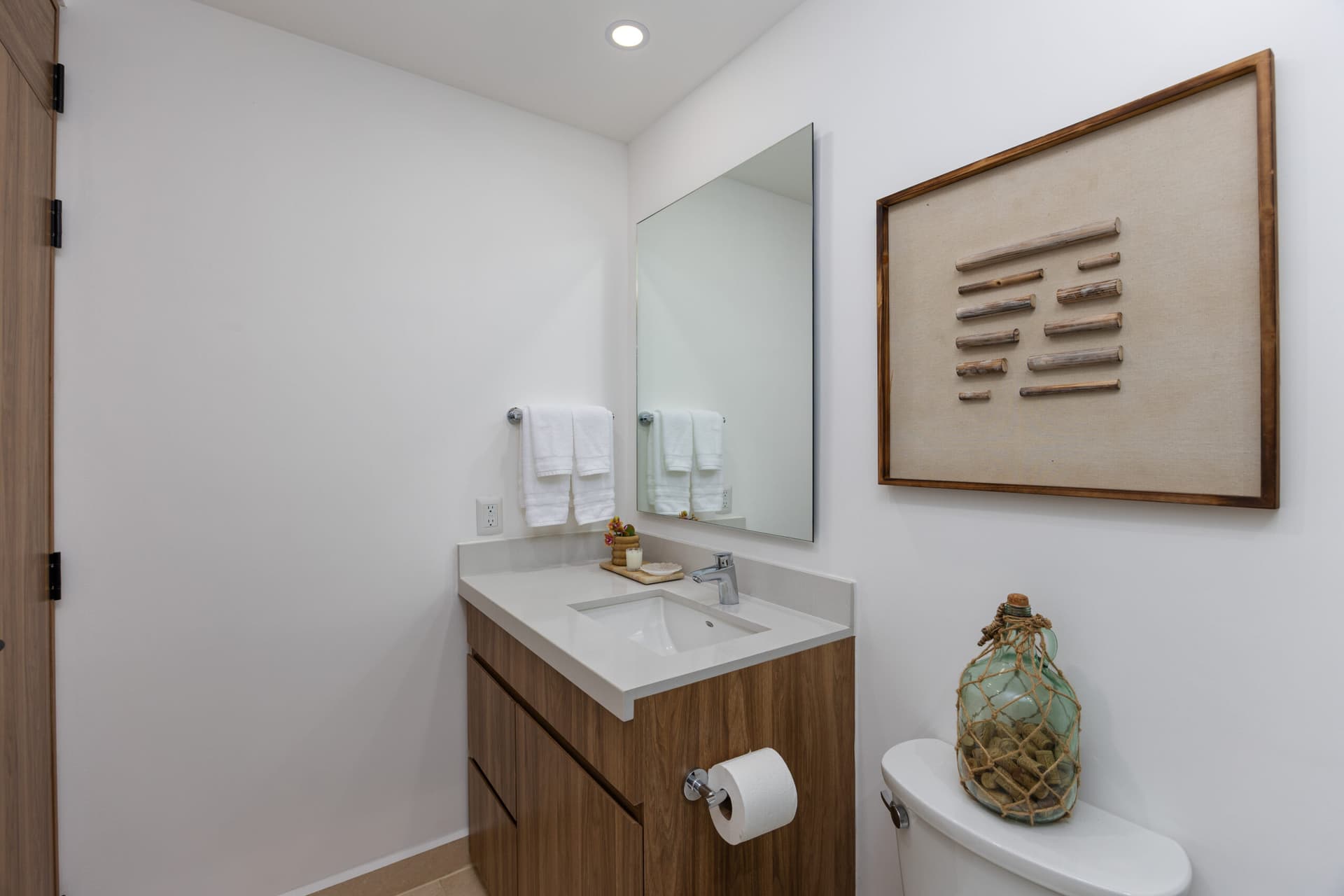 Harbor 171 Residences #803 - Image 47