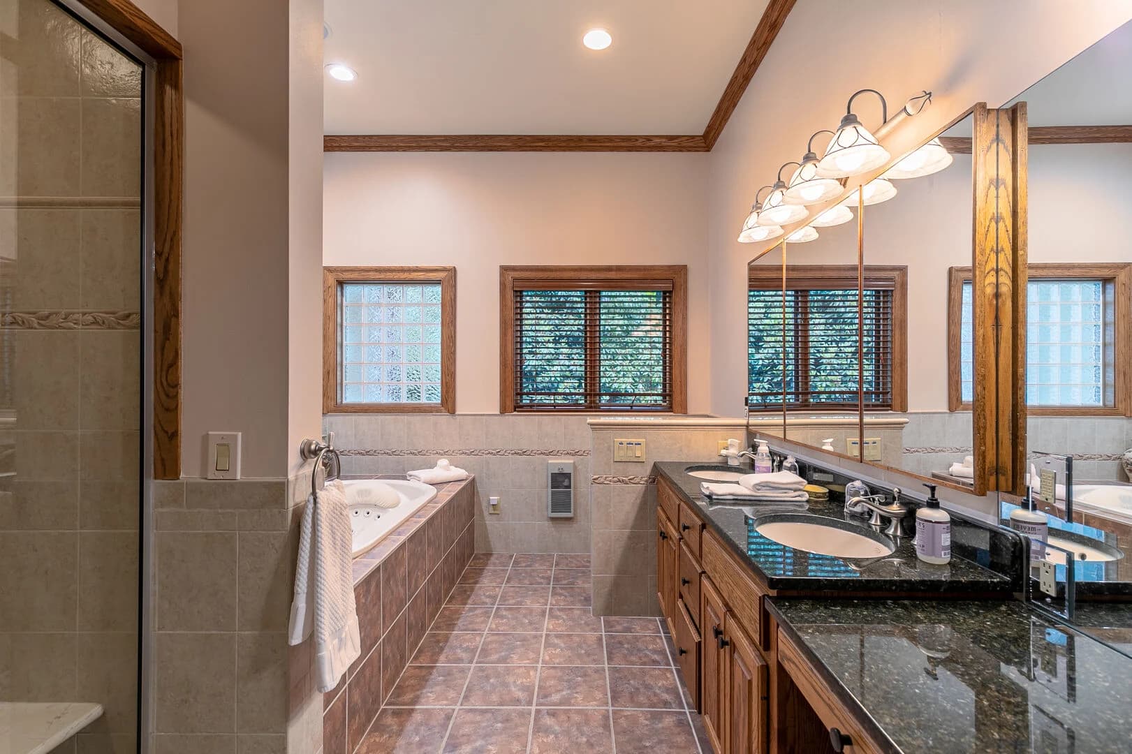 Amitola at Yonahlossee - Image 15