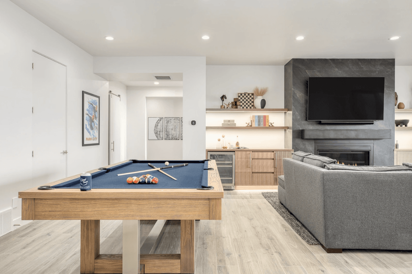 Mountain Lover - Image 8