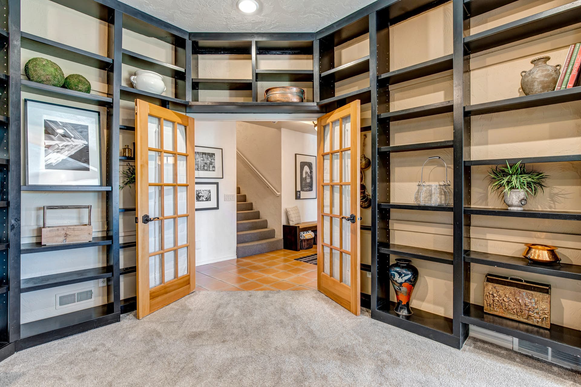 Mountain Hillside Manor - Image 17