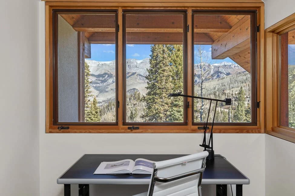 Sundancer Chalet - Image 18