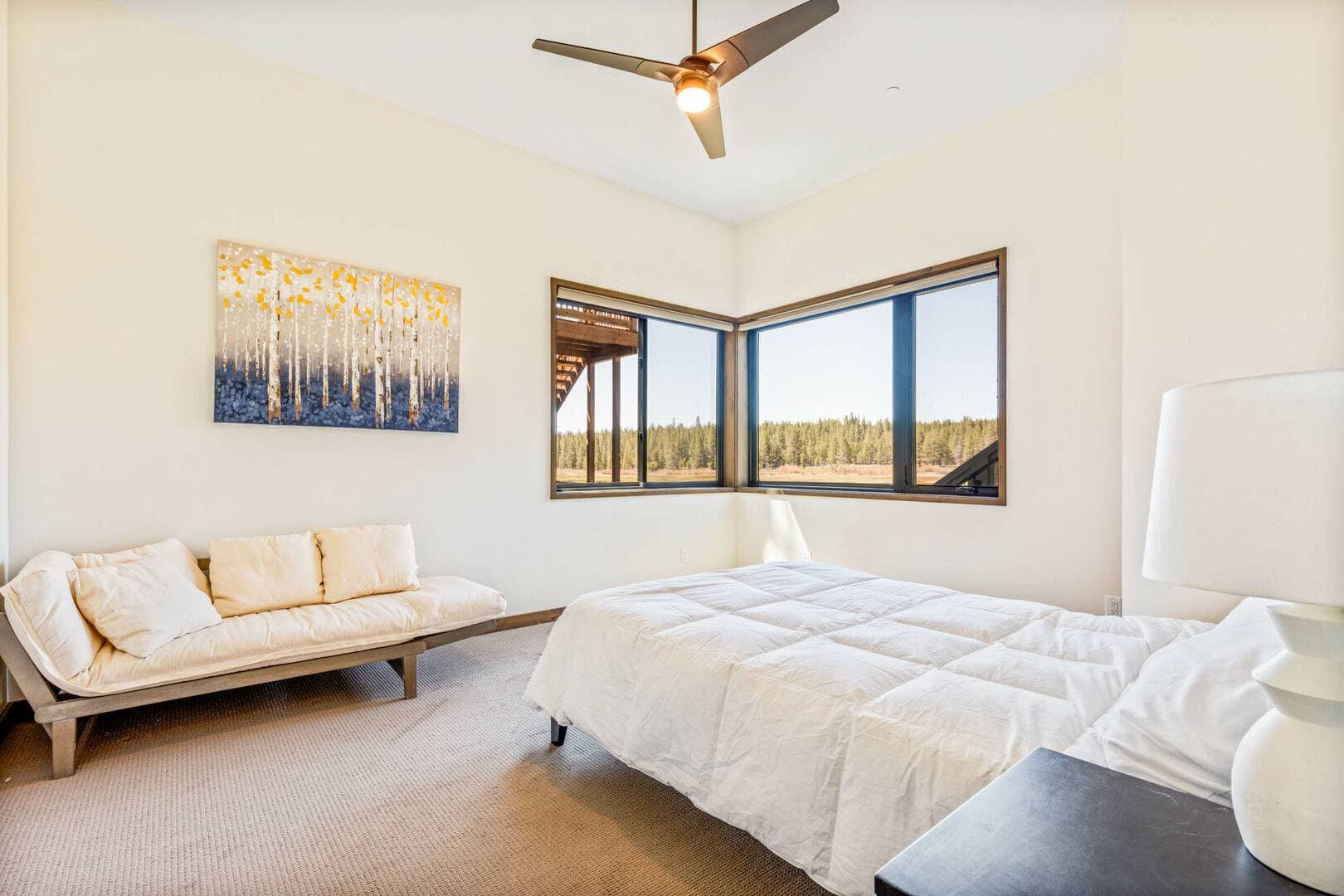 Meadowlark in Tahoe Donner - Image 17