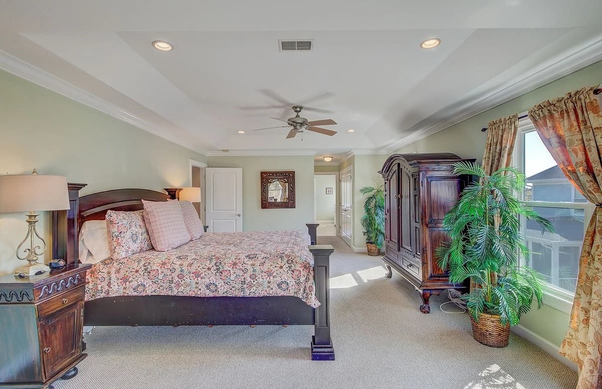 Perfect Postcard - Image 11