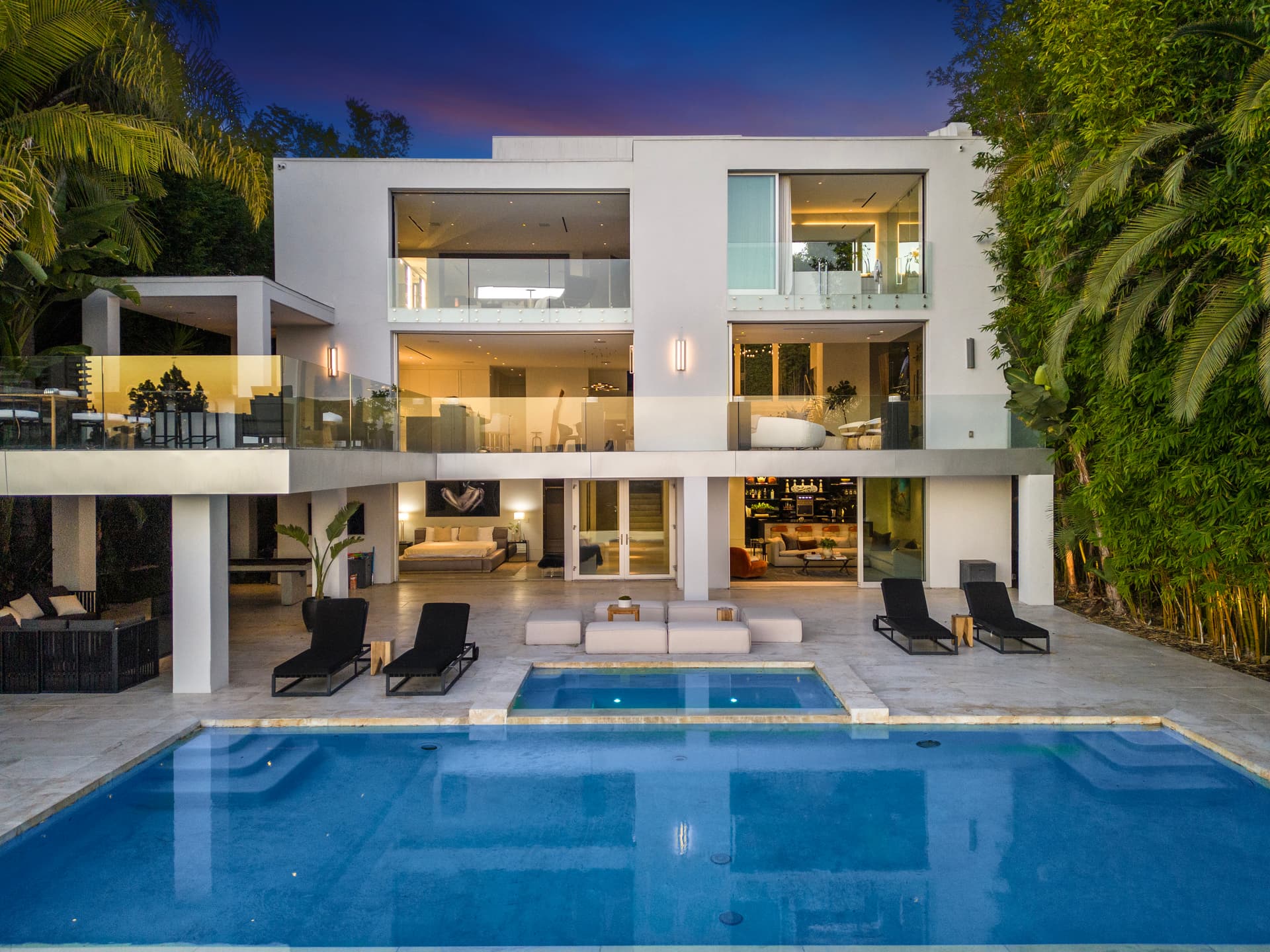 St Ives Modern - Image 2