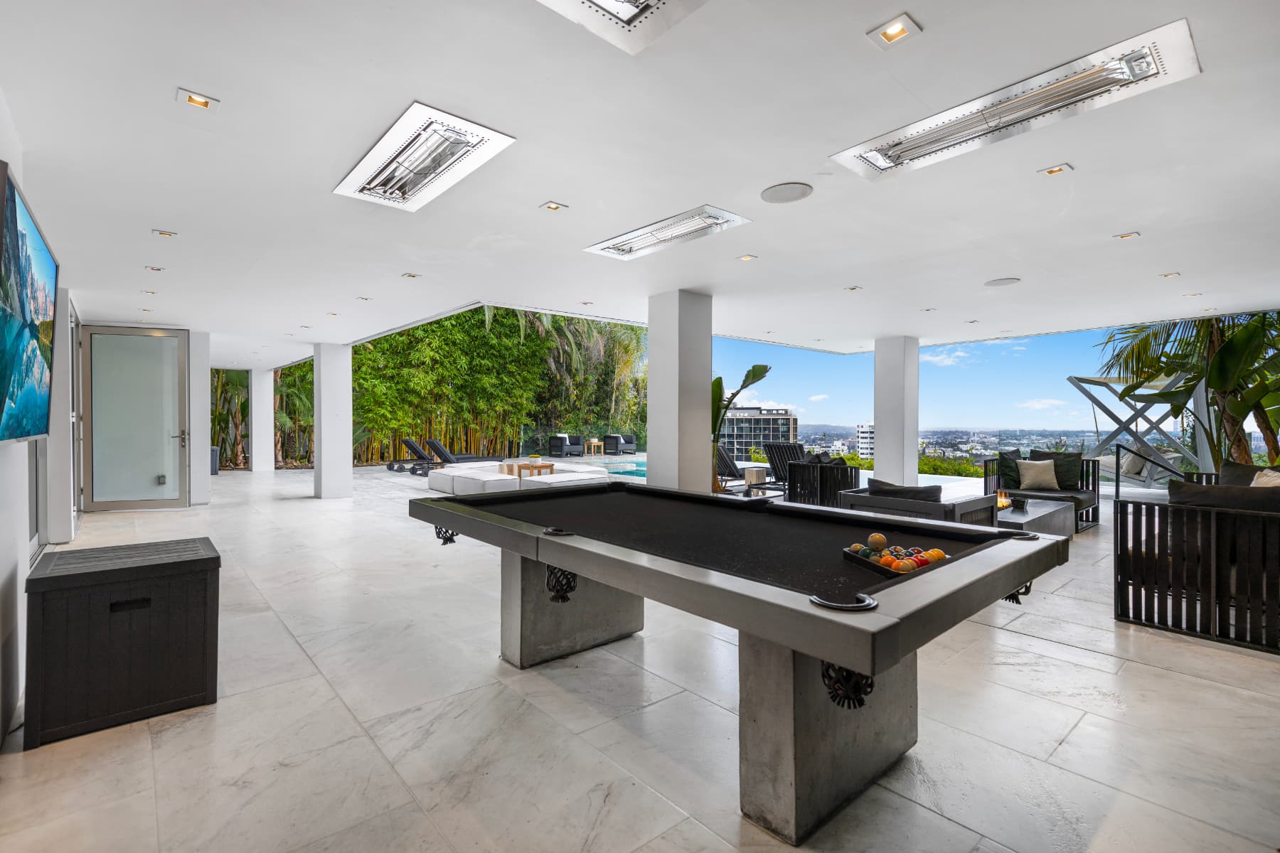 St Ives Modern - Image 38