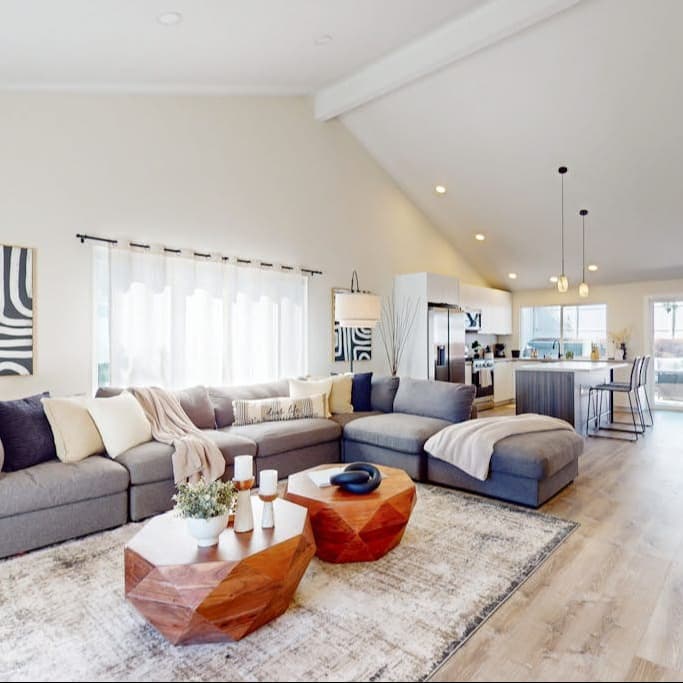 San Diego Haven - Image 1