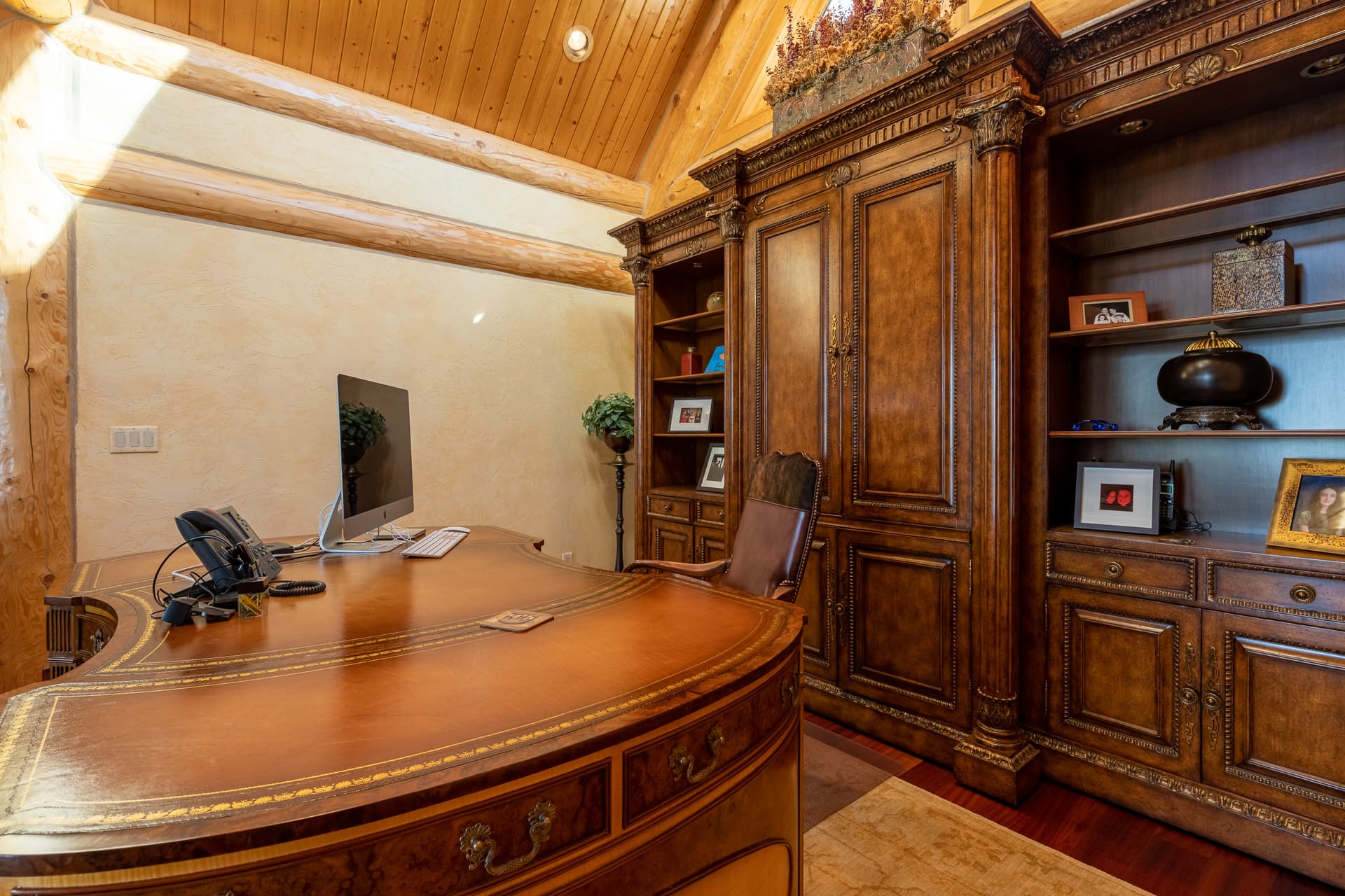 Log Out At Touchdown Retreat - Image 57