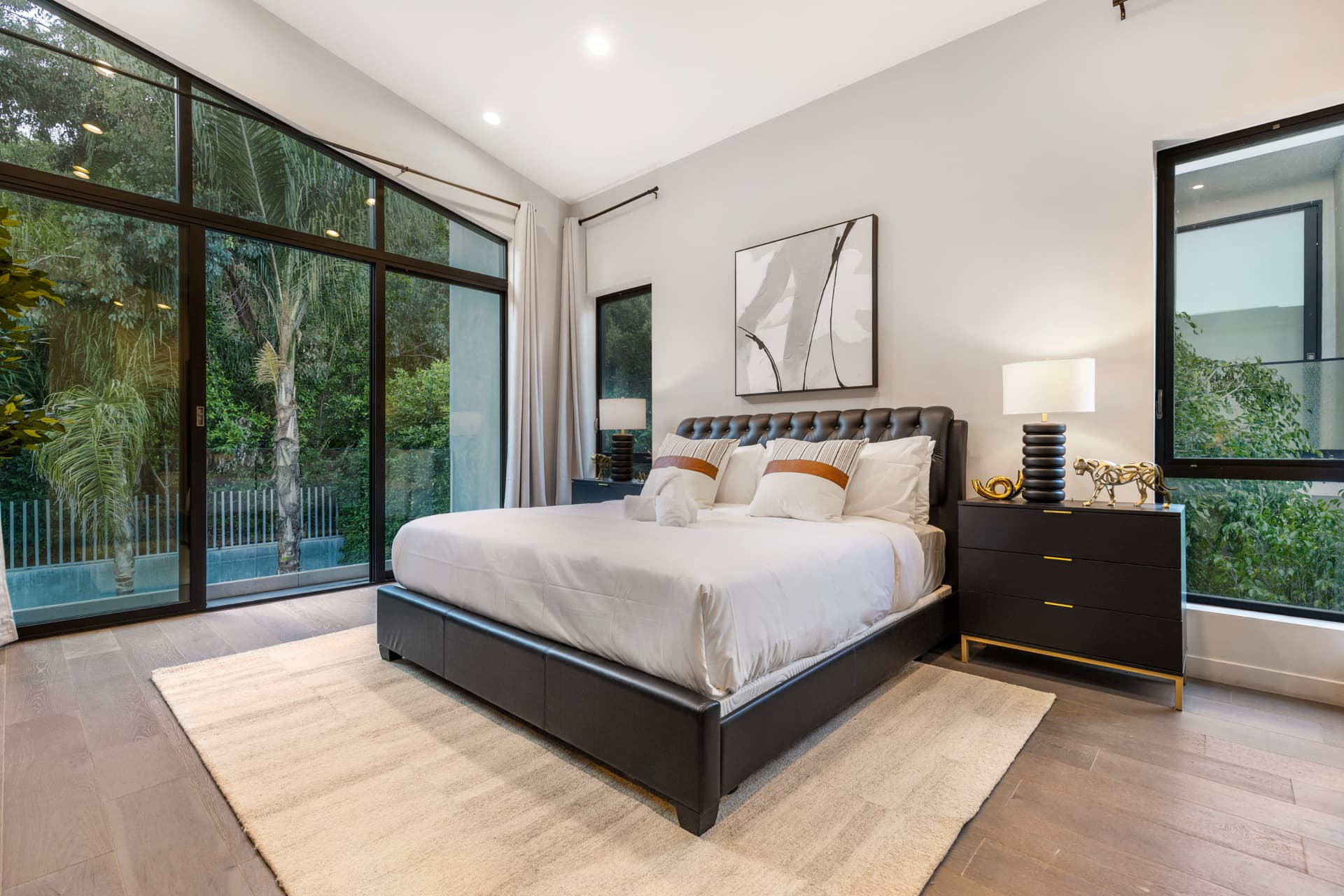 Coldwater Canyon - Image 23