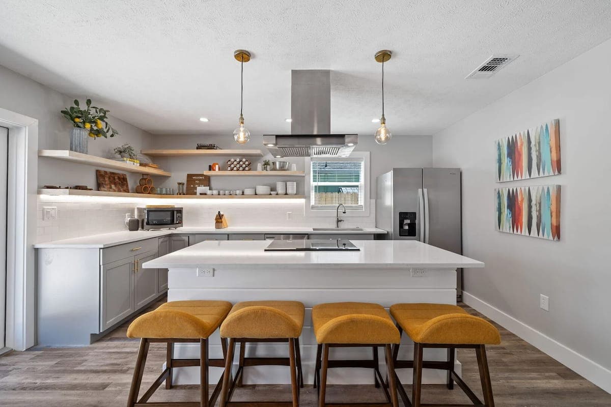 G By The Sea - Image 8