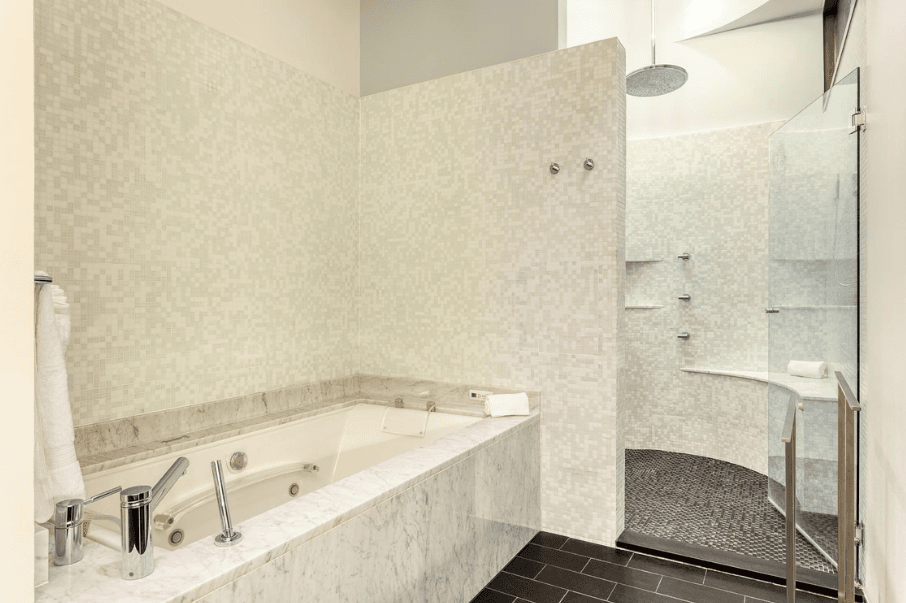 Paramount Place - Image 35