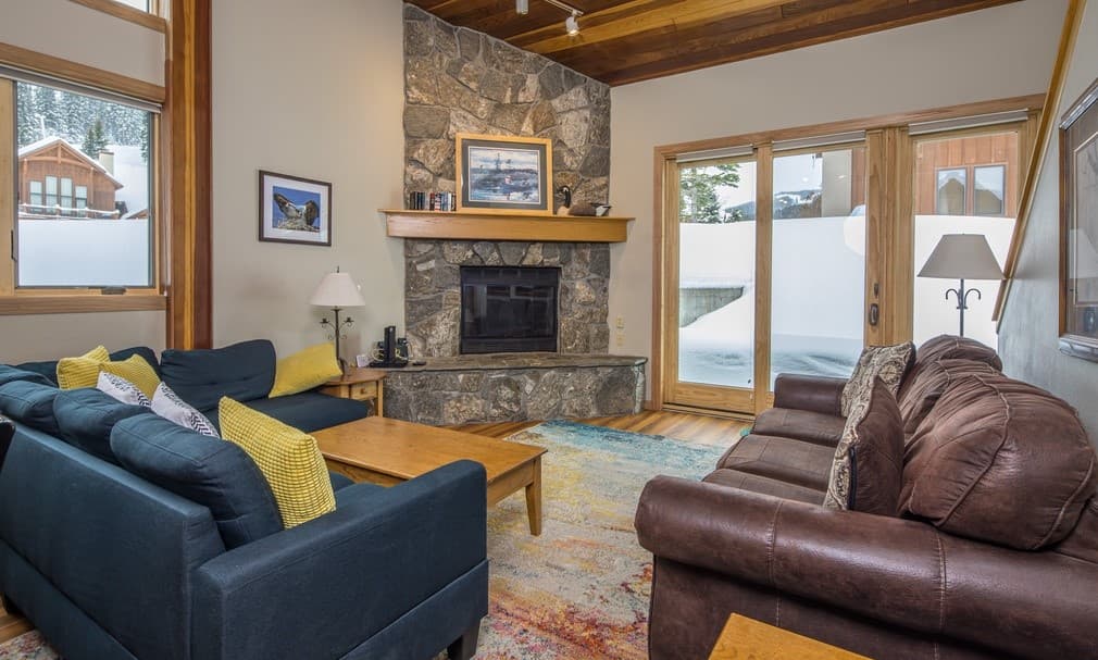 Running Bear Home - Image 3