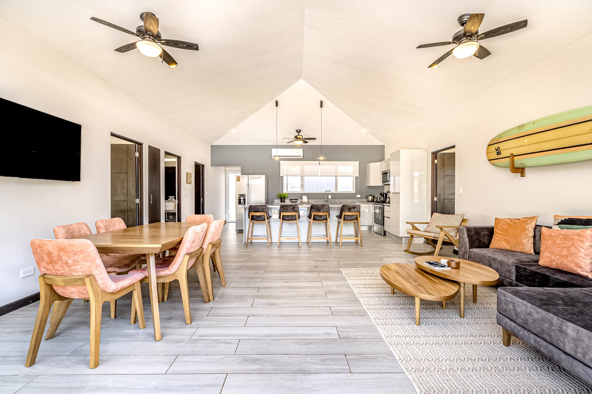 Break Point Condo - Image 2