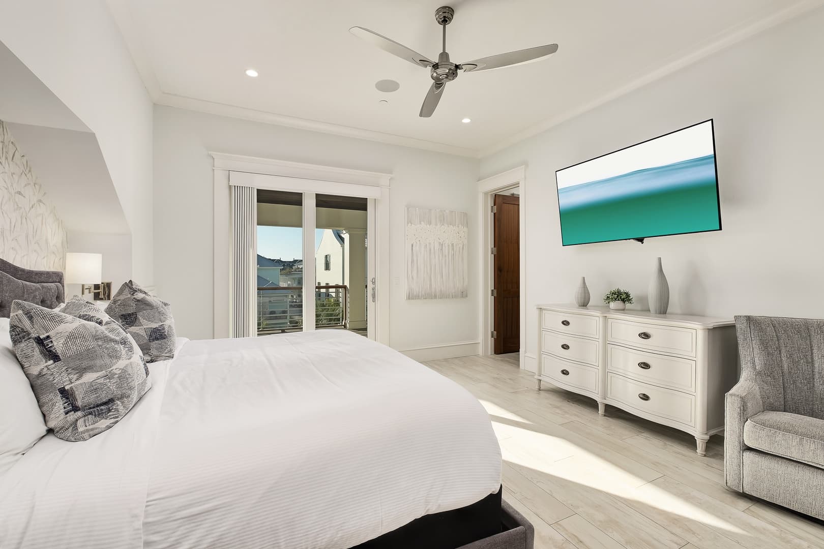 Seas Above the Rest - Image 30