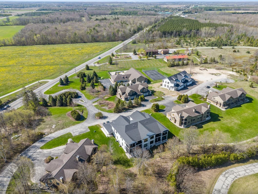 Glenlo Vines - Image 83