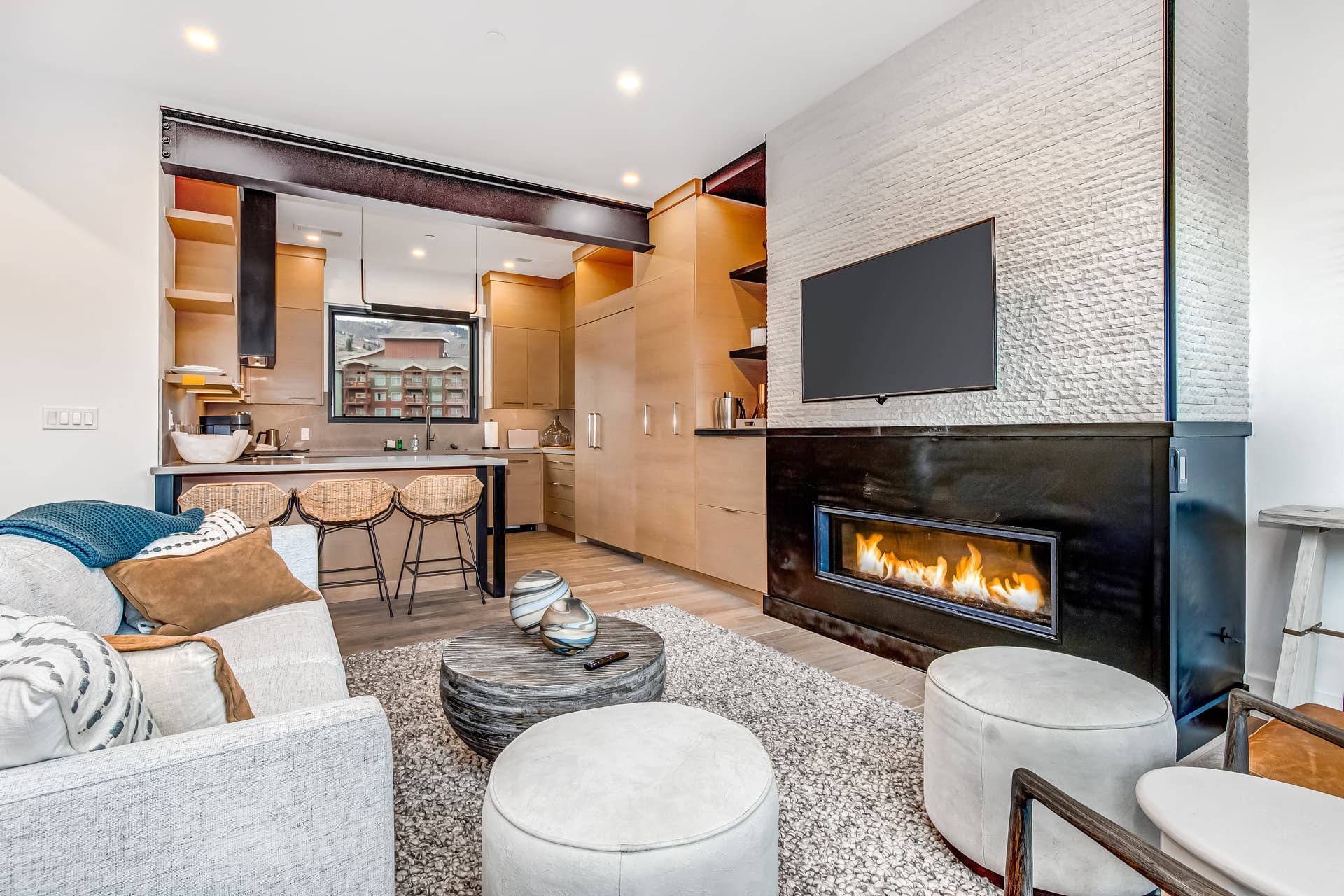 Ridgeline Elegance Place - Image 2