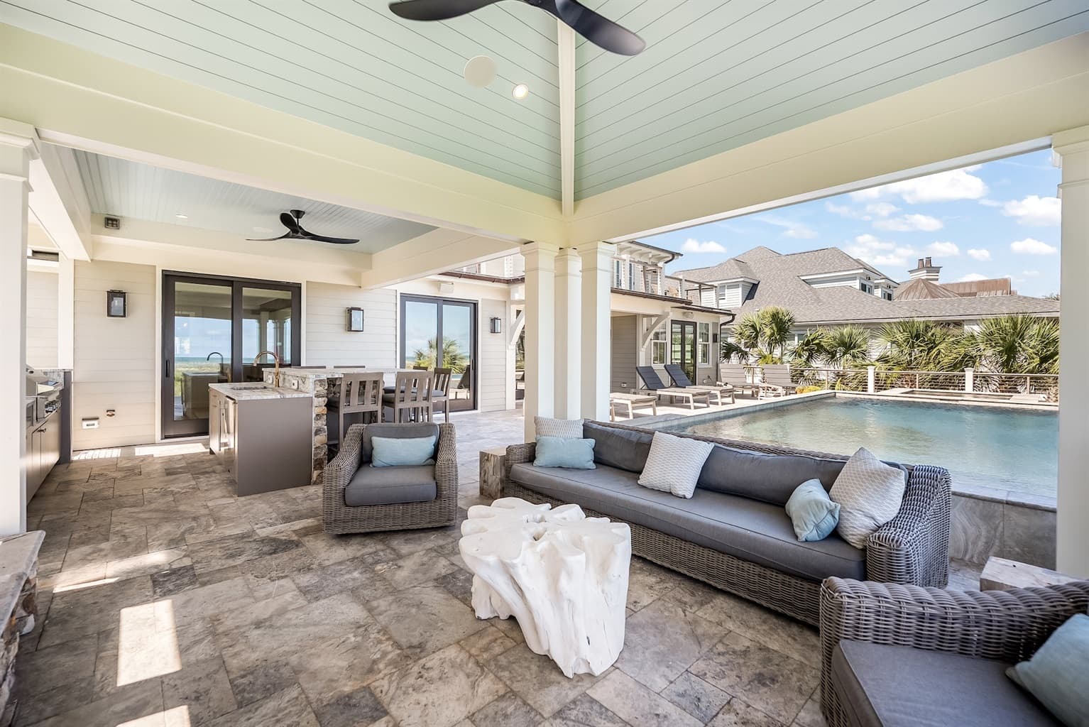 Beach Shelter - Image 66