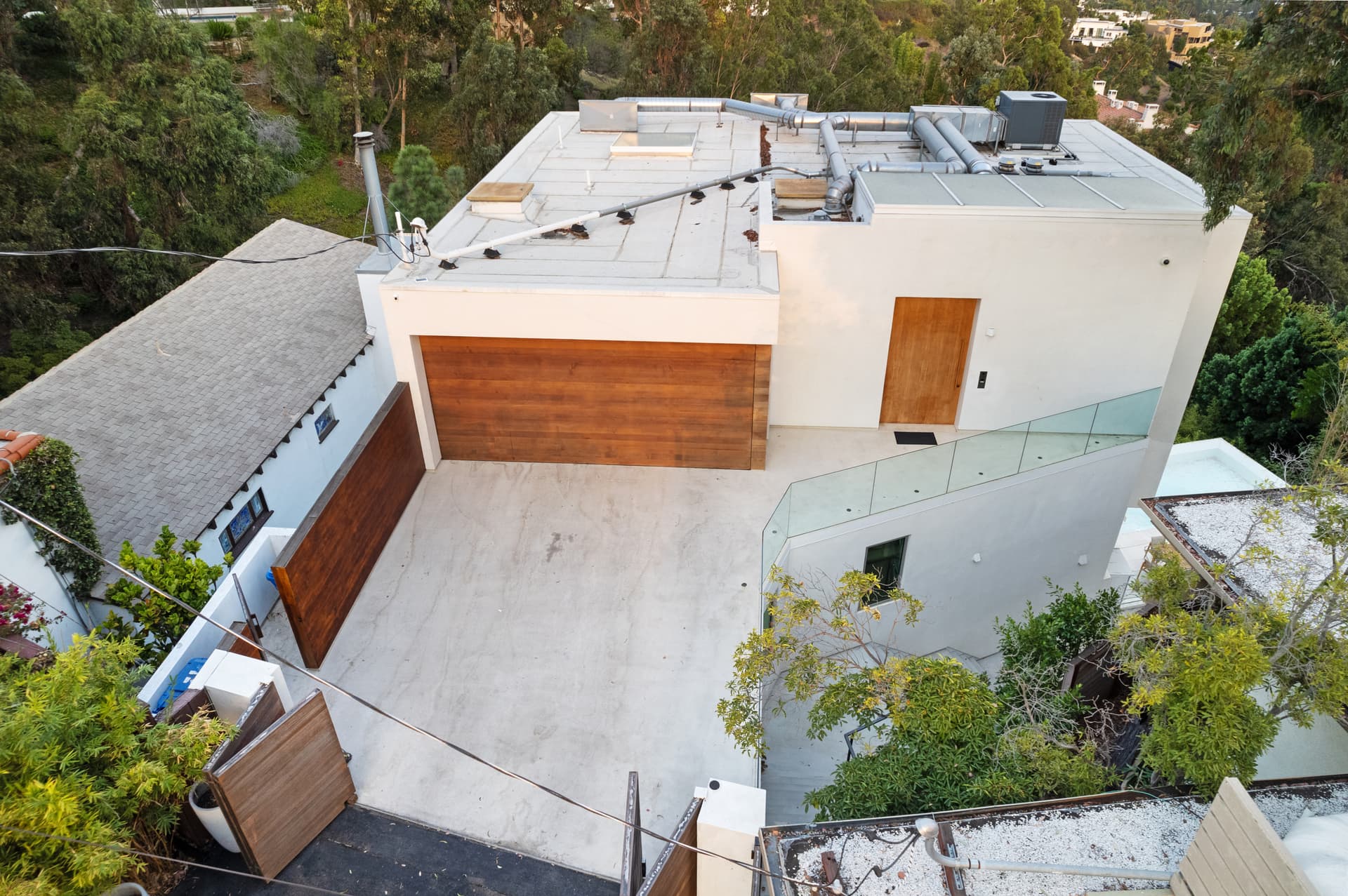 Beverly Grove - Image 33