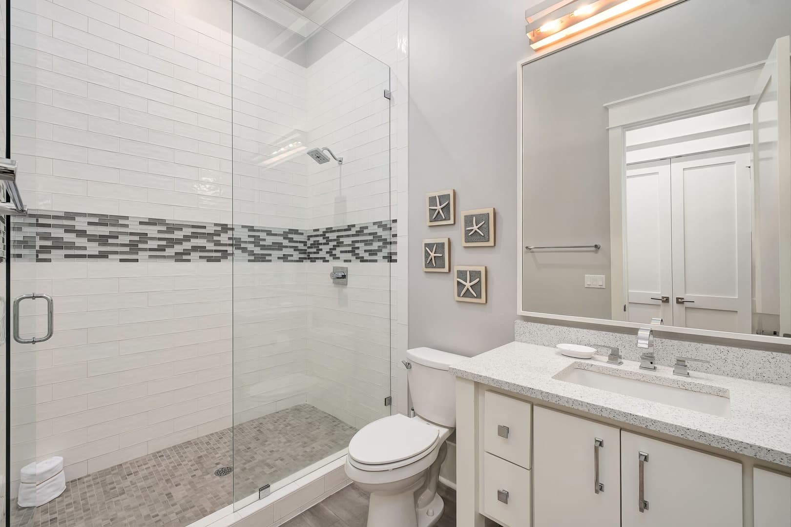 Seaside Serenity - Image 22