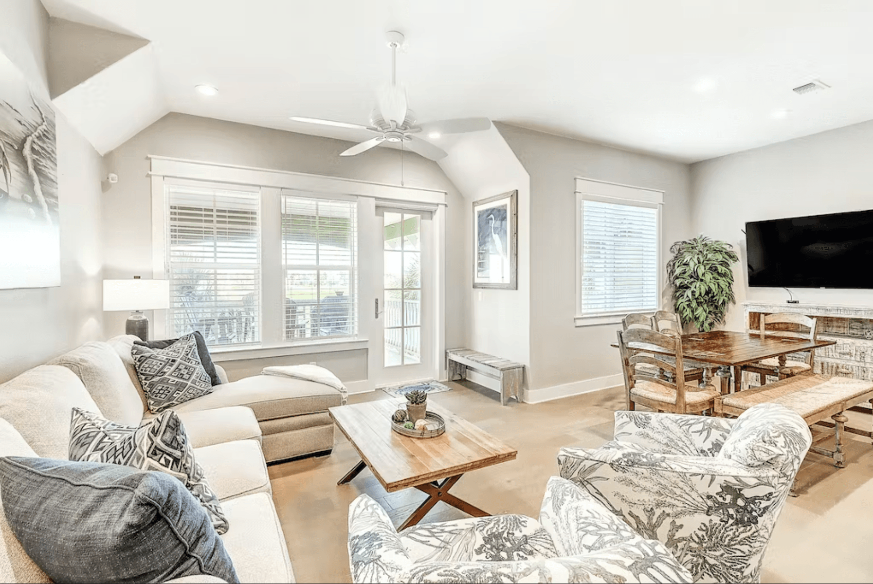 Top of the Shoreline - Image 4