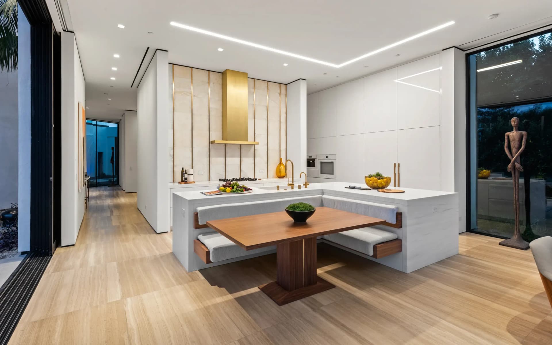 Angelo Modern - Image 5