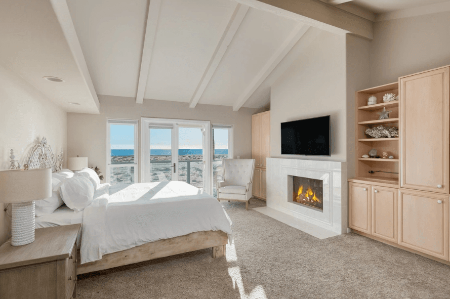 Beach Break - Image 4