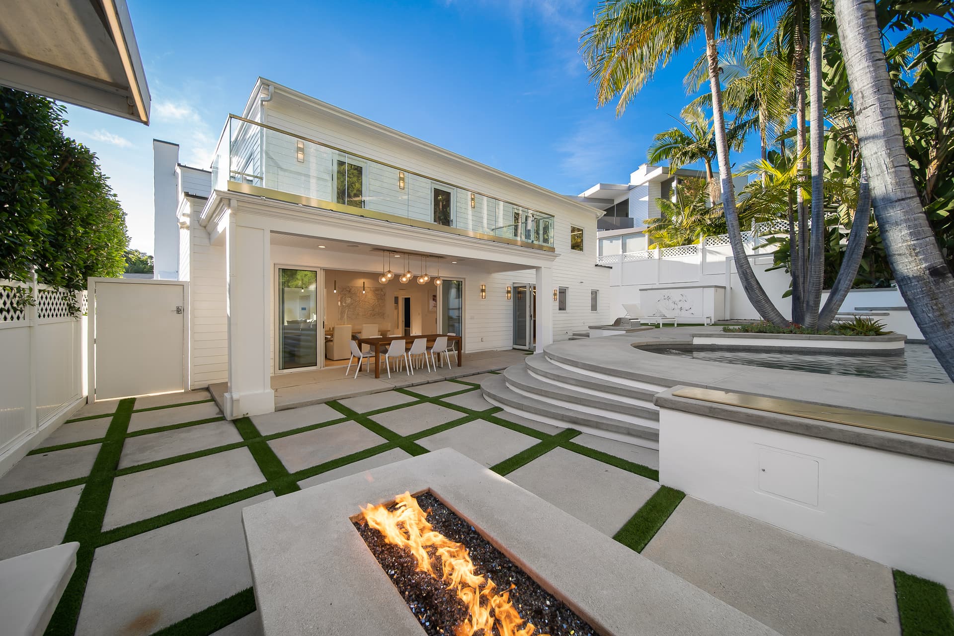 London Villa - Image 62