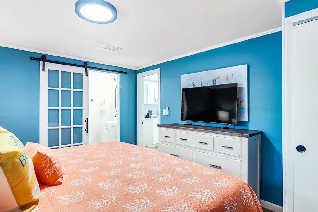 Sunset Bay - Image 16