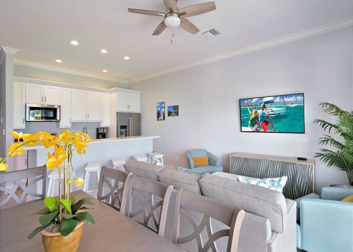 Upper Bayview South - Image 7