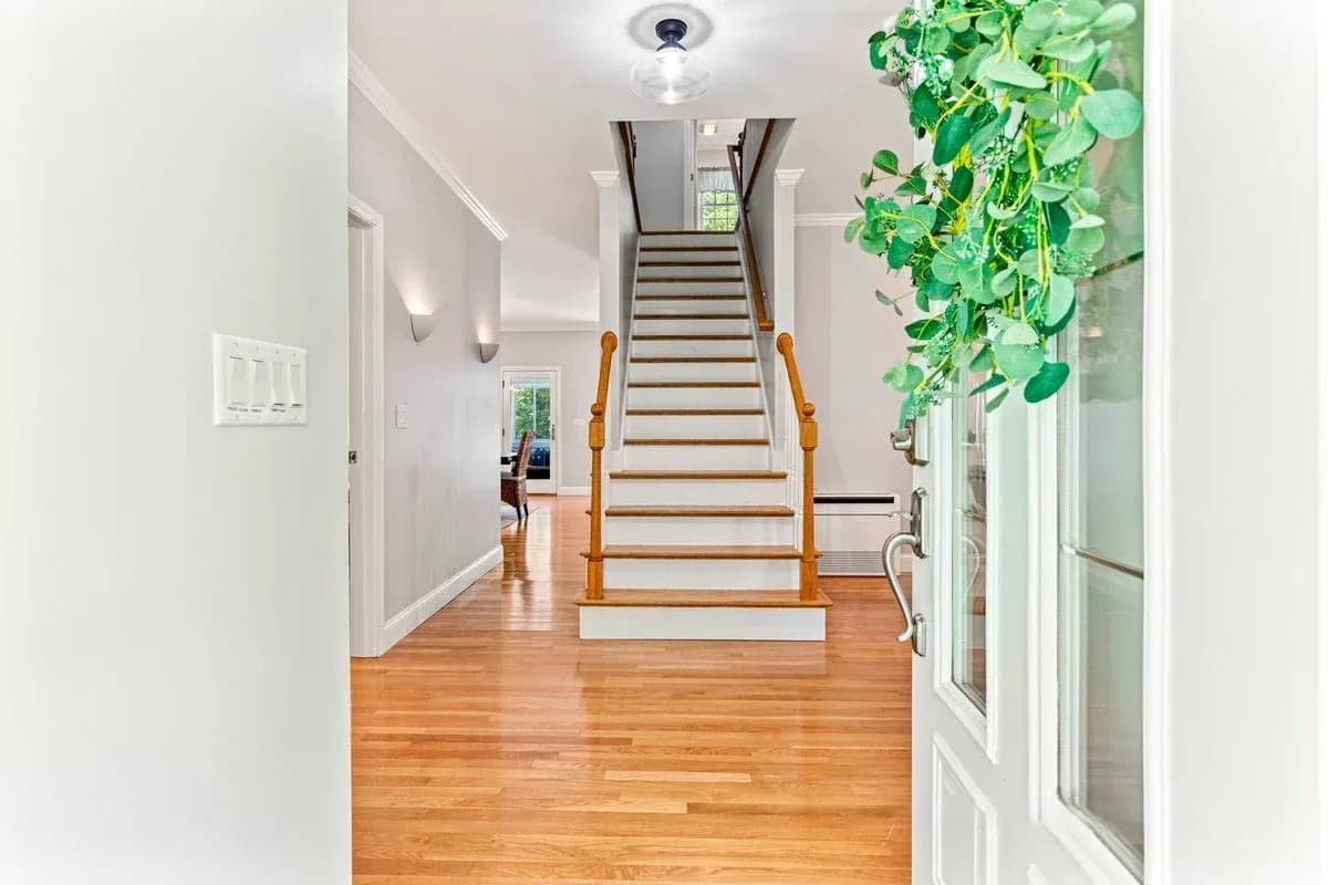 Escape House - Image 4