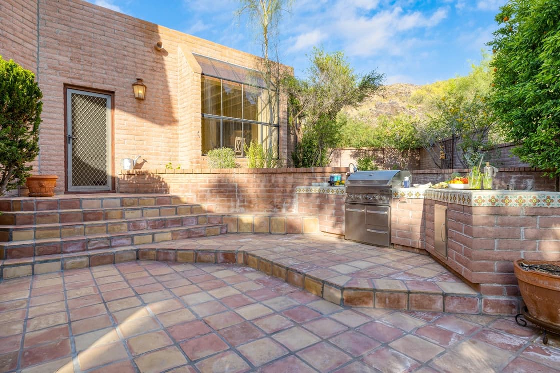 Diamondback Manor - Image 36