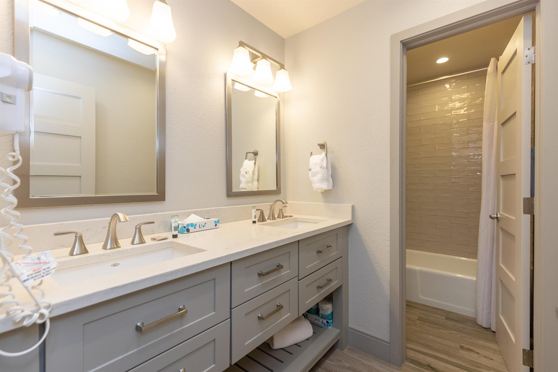 Lullaby Lodge - Image 12