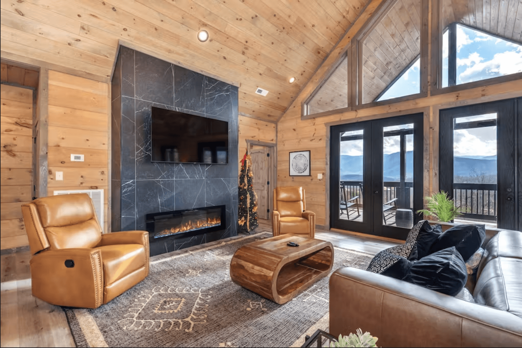 Oasis in the Smokies - Image 2