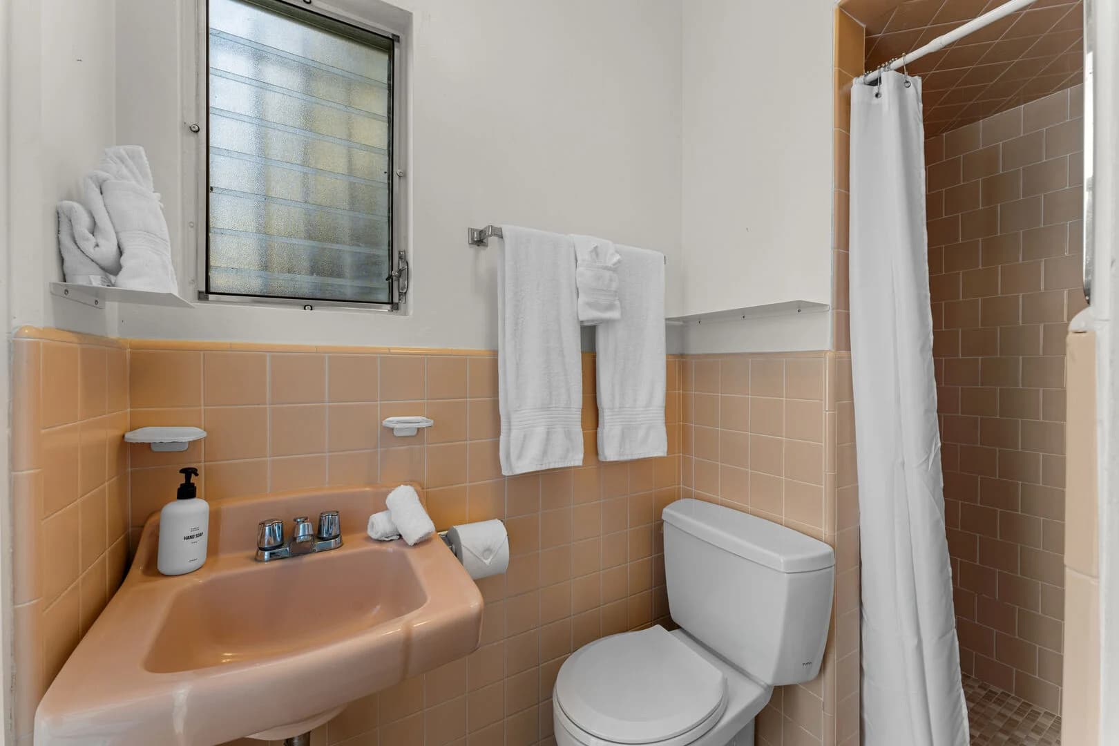 Sunsets on Riviera - Image 29