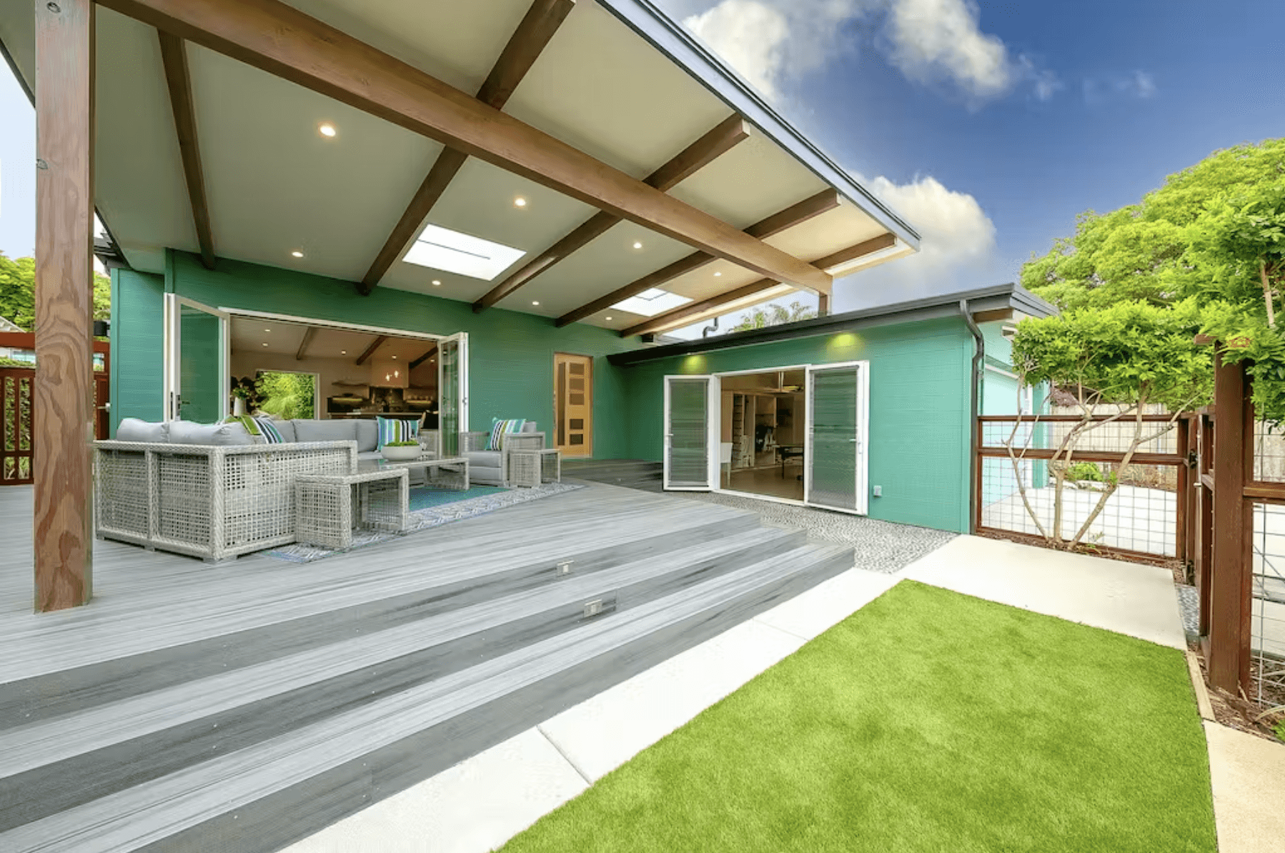 Cardiff Allure - Image 33