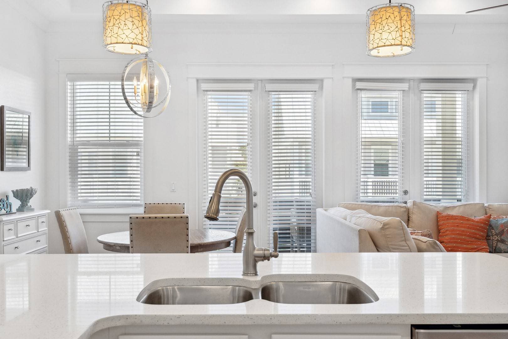 Coral Cottage - Image 10