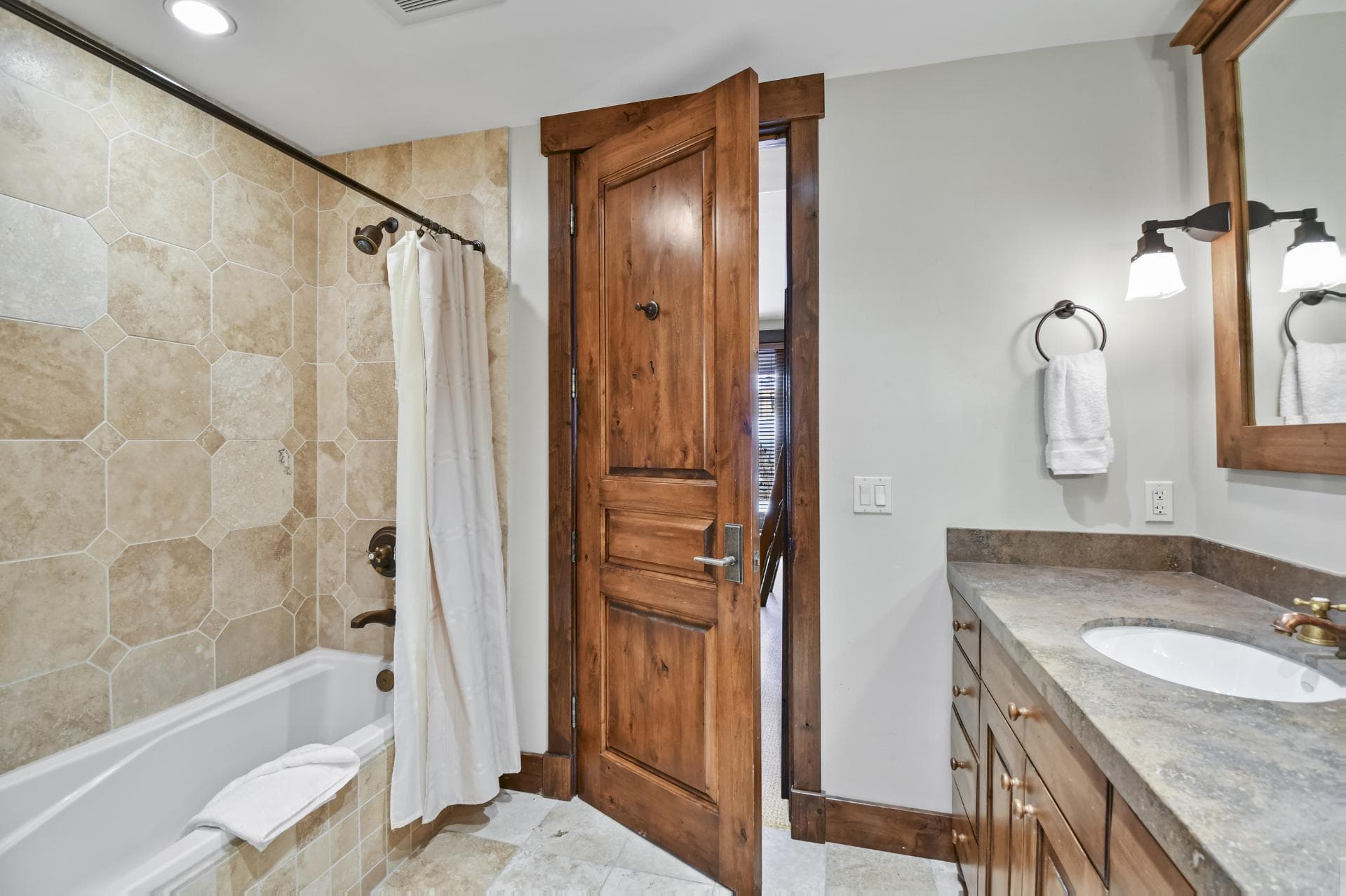 Silver Star #33 - Image 21