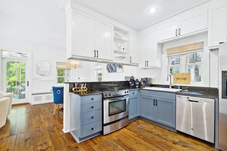 Suite Escape - Image 12