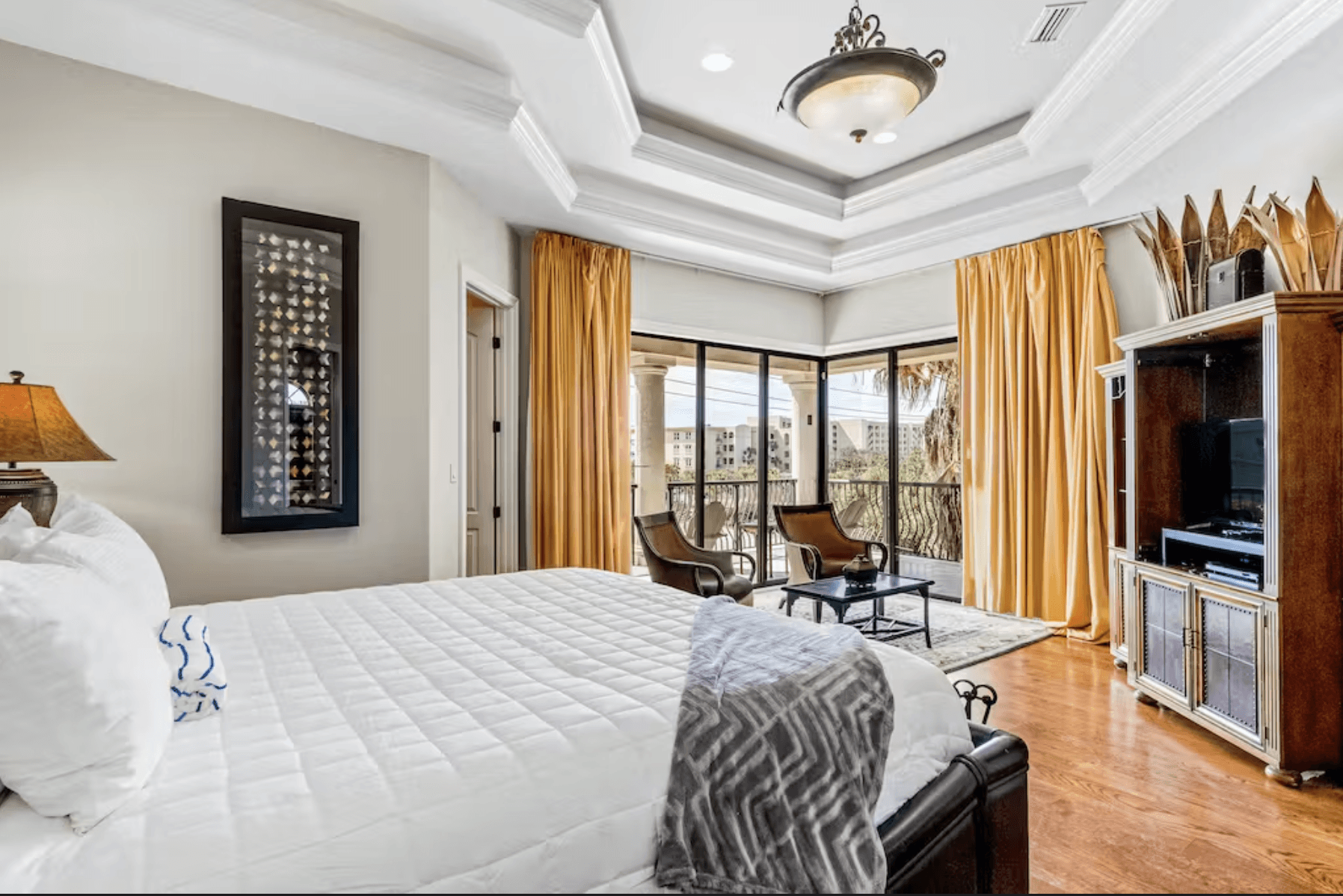 Villa by the Sea House - Image 17