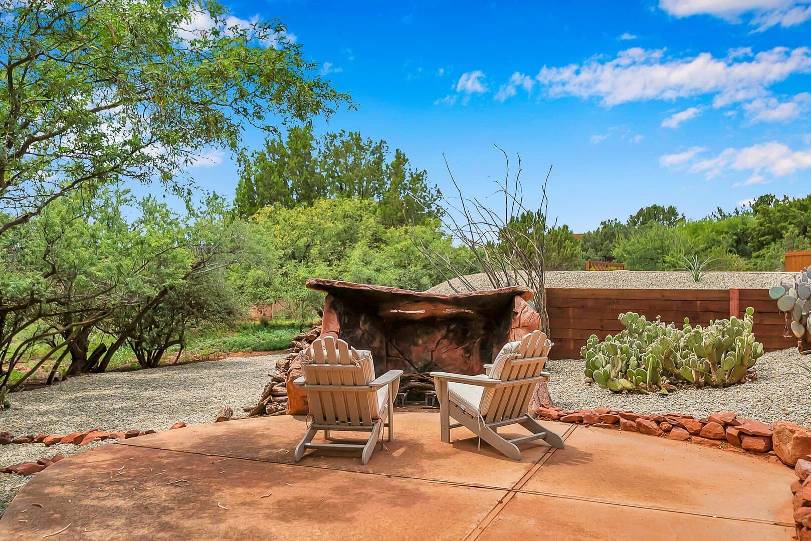 Cathedral Oasis - Image 28