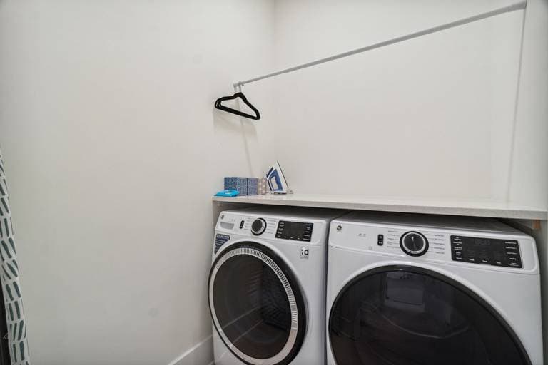 Harlie's House - Image 30