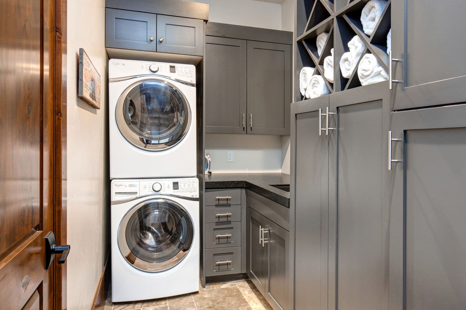 Twilight Moon Ranch - 10 Bedroom - Image 81