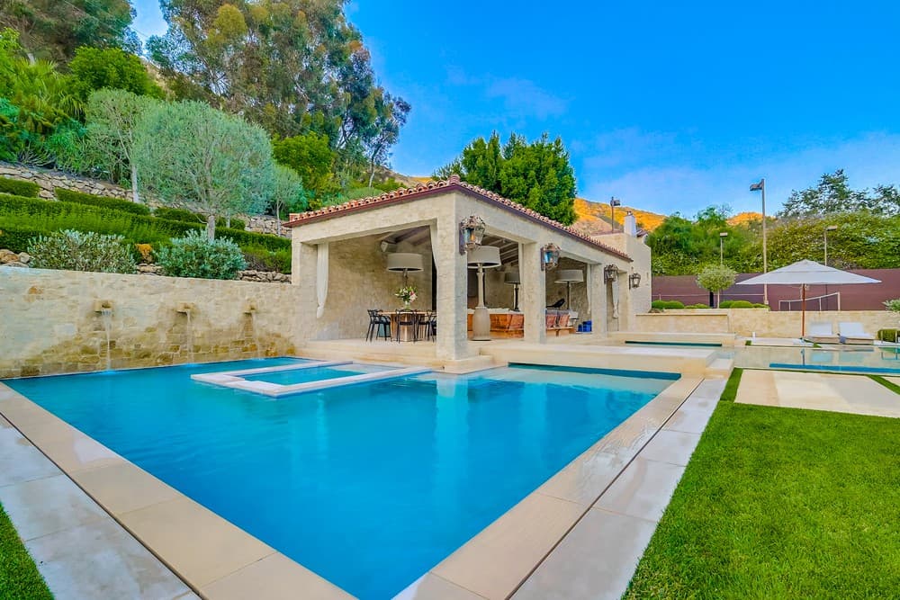 Chateau Serra Malibu - Image 62