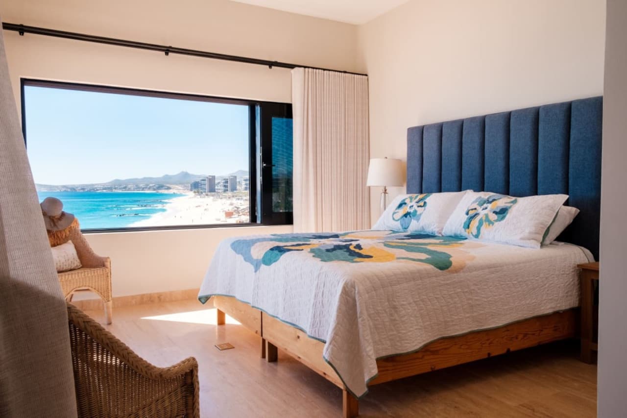 Azure Horizons - Image 13