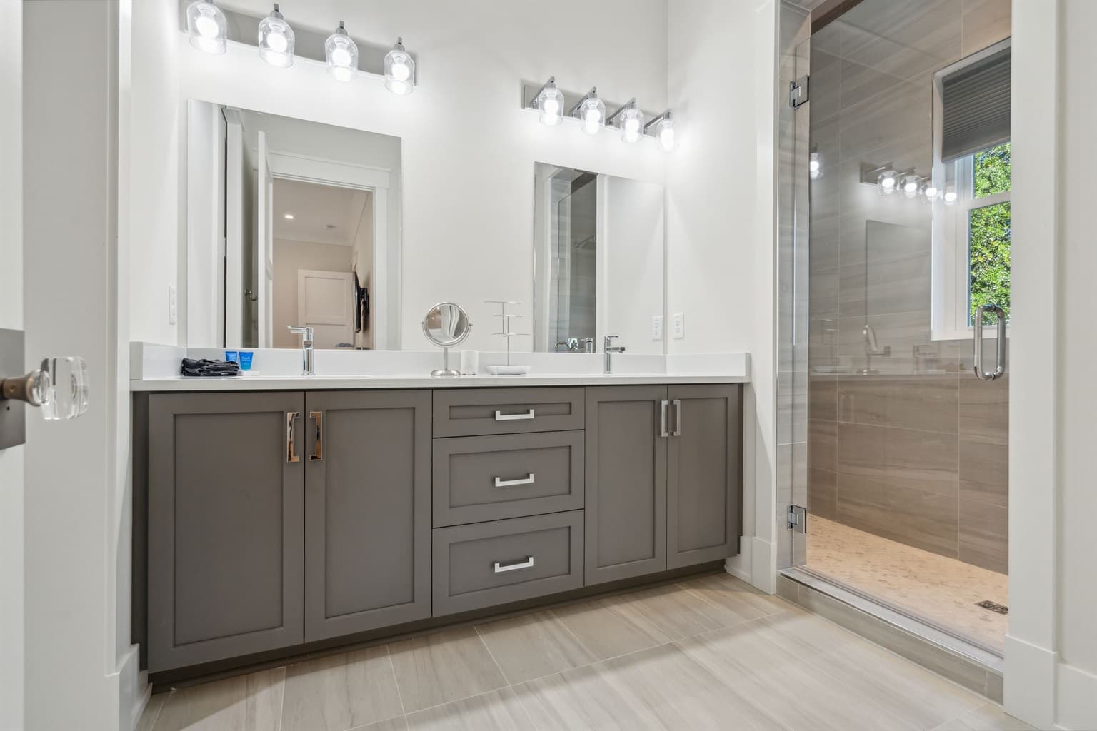 All Decked Out - Image 28