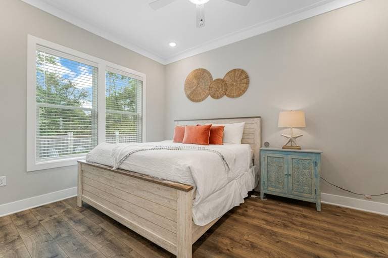 Waterfront House - Image 17